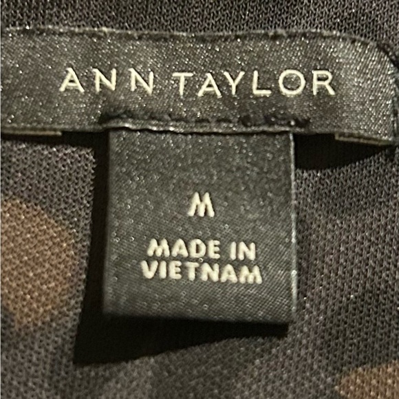 Ann Taylor Women’s Dark Brown Cheetah Print Long Sleeve Blouse Size Medium - Picture 9 of 10